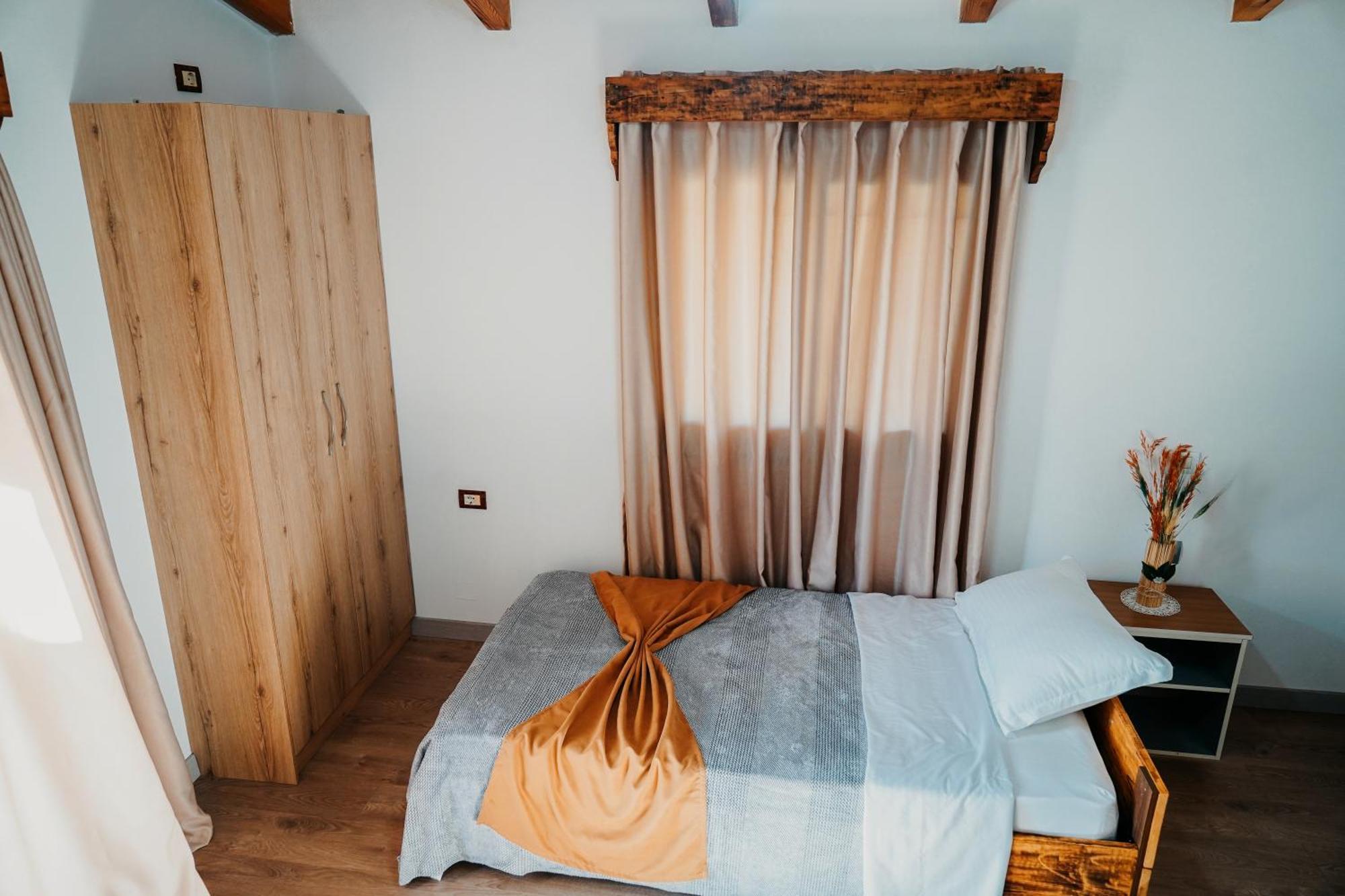 Bujtina Anlu Nepravishte Exterior foto