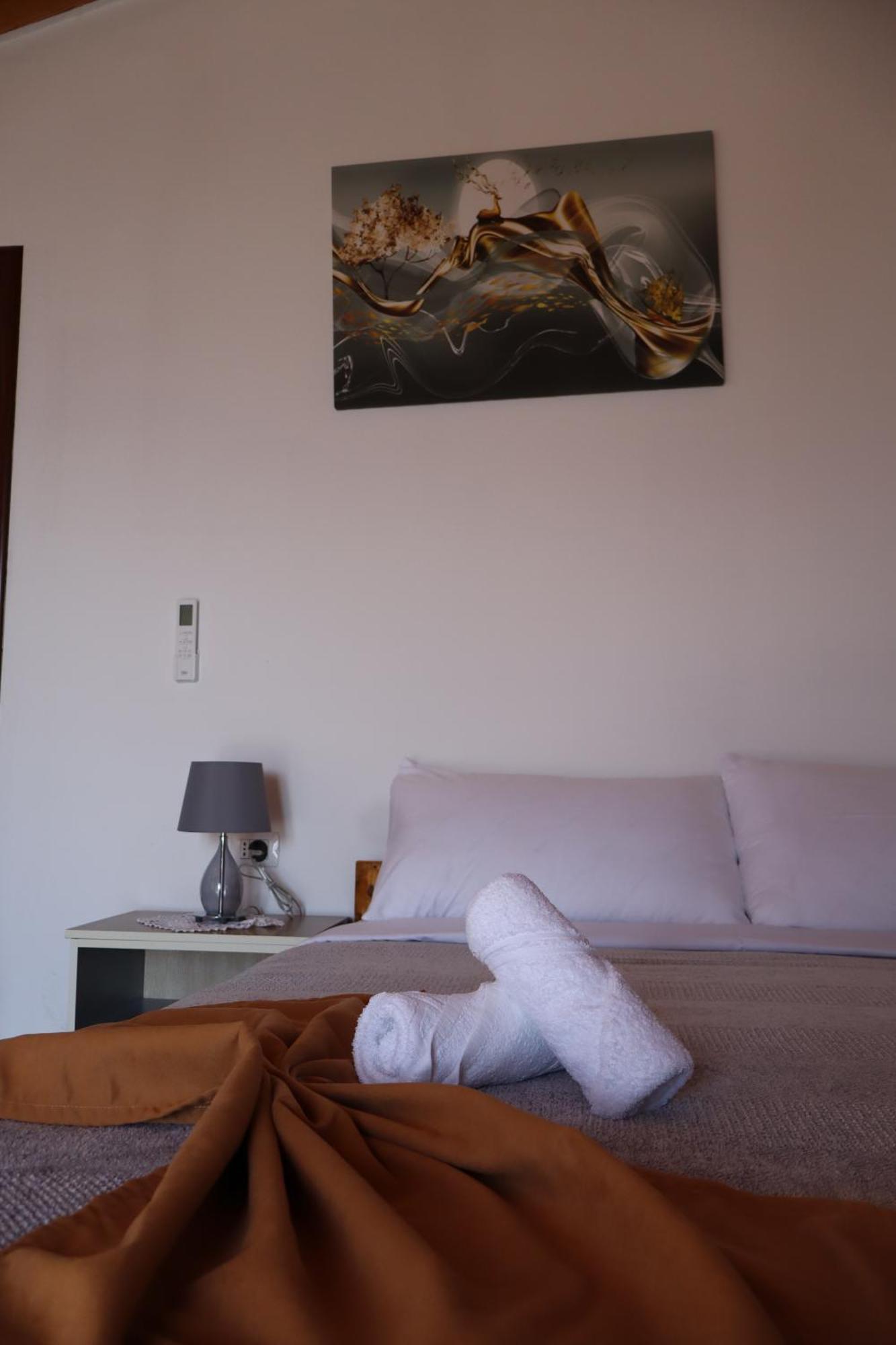 Bujtina Anlu Nepravishte Exterior foto